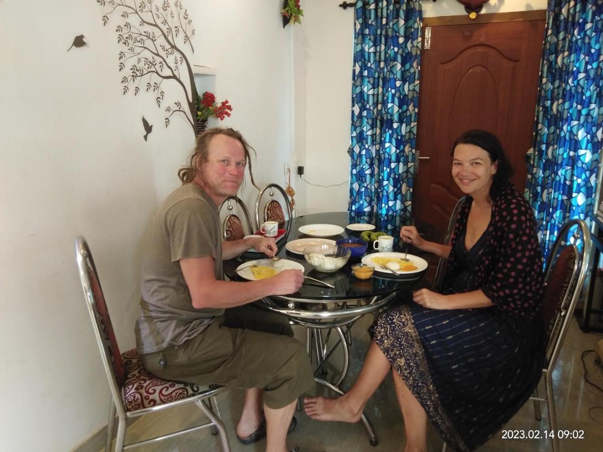Heather Home Stay Kochi Zewnętrze zdjęcie
