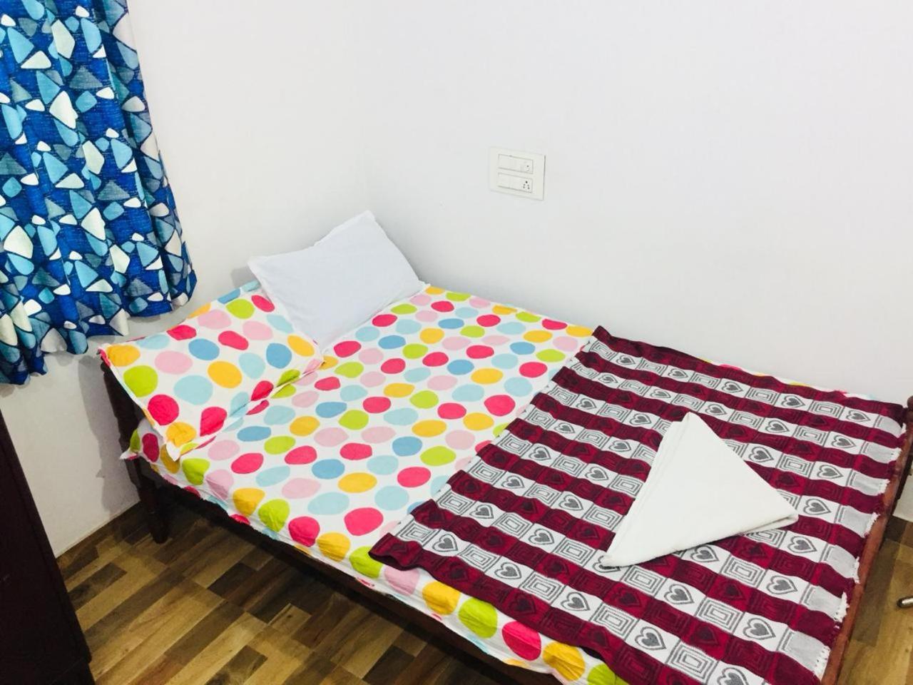 Heather Home Stay Kochi Zewnętrze zdjęcie