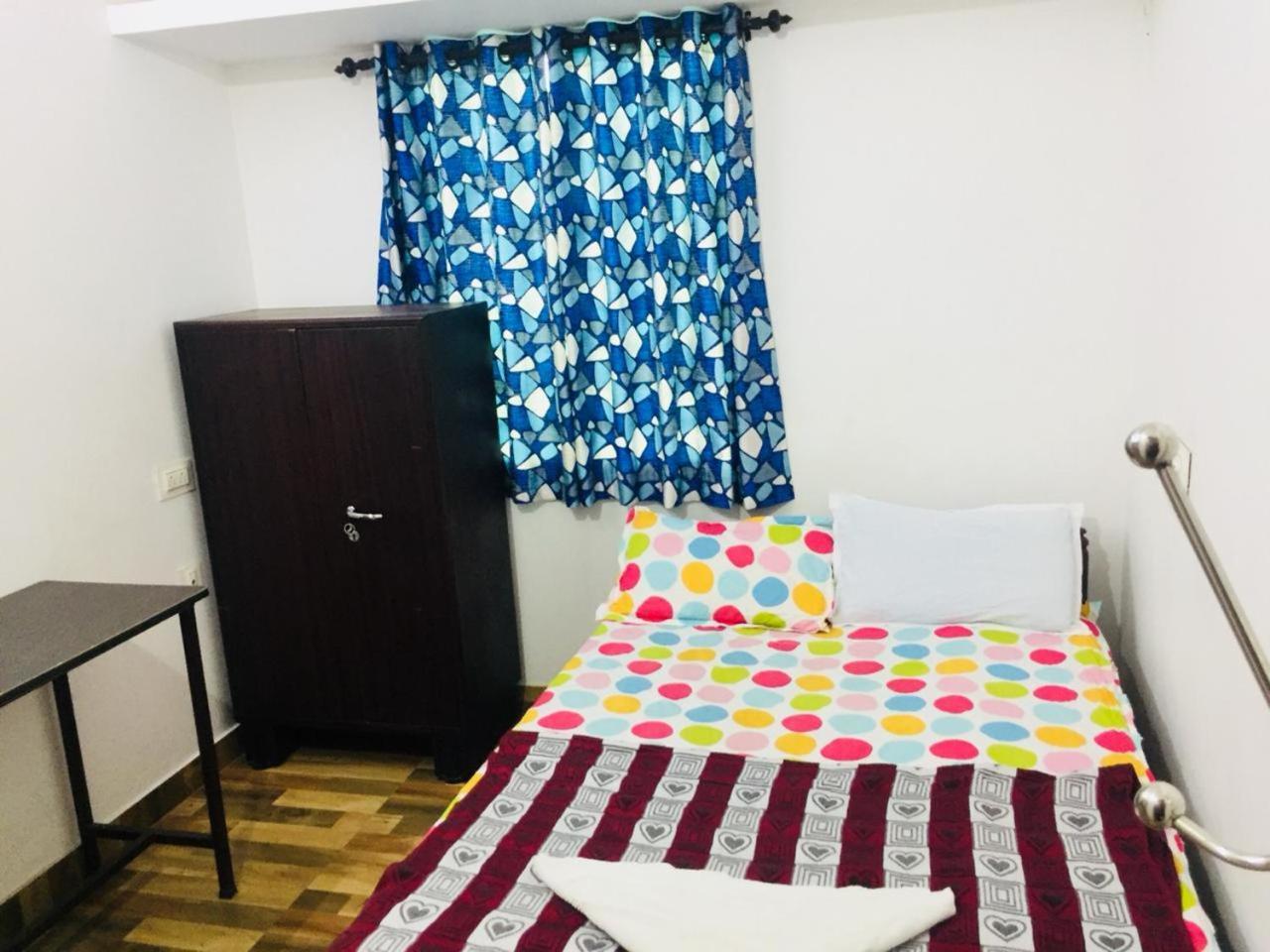 Heather Home Stay Kochi Zewnętrze zdjęcie